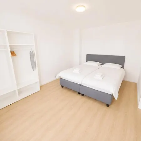 4-zimmer-wohnung Mit 2 Balkonen