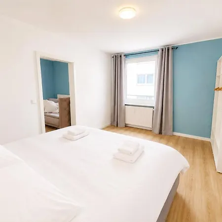 דירה 4-zimmer-wohnung Mit 2 Balkonen מולהיים אן דר רור