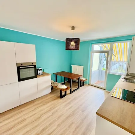 4-zimmer-wohnung Mit 2 Balkonen